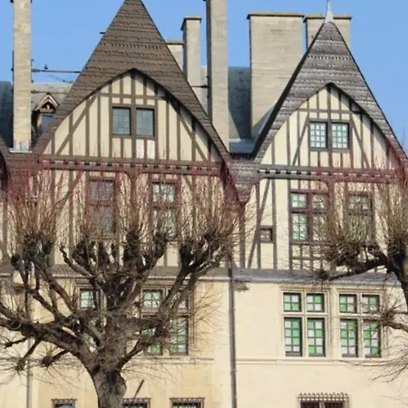 Une Bulle En Champagne * Reims