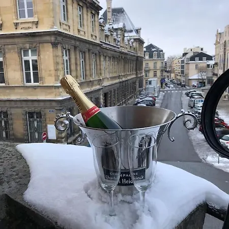Une Bulle En Champagne Appartamento Reims